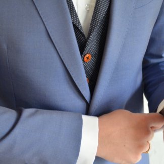 DutchSpirit, duurzame, maatpakken, colberts, trouwpakken, Arnhem, Alkmaar, Amsterdam, Rotterdam, Den Haag, Utrecht, eerlijke mode, fairtrade, klimaatneutraal, statiegeld, lease